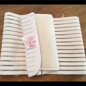 Postpartum support band